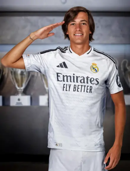 Álvaro Carreras Real Madrid